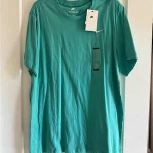 Nike Men's Teal Short Sleeve Tee